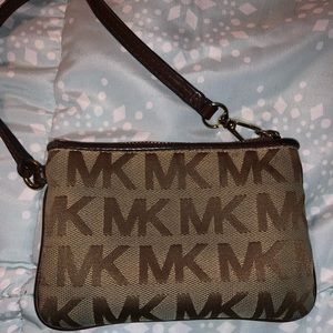 Michael Kors wristlet